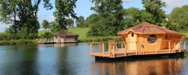 Pourquoi opter pour une cabane flottante